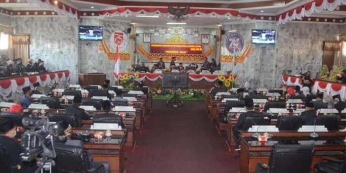 Plt Bupati LU H. Budi Utomo, S.E.,M.M, Hadiri Paripurna Istimewa DPRD Kabupaten Lampung Utara