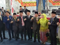 Paripurna Pergantian Antar Waktu fraksi Partai Gerindra, antara Hj. Sandy Juwita, S. Pd., M.M dengan Farouk Danial