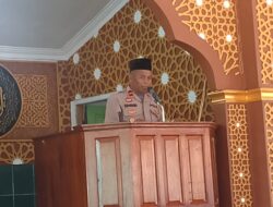 Kapolsek Sungkai Jaya Polres Lampung Utara jadi Khatib Jumat, Sampaikan Pesan Kamtibmas Jelang Pilkada Serentak 2024