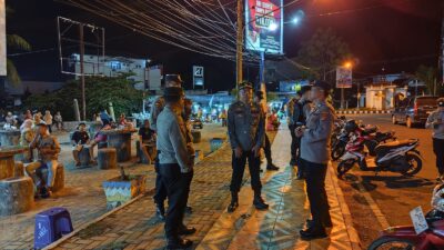 Antisipasi Gangguan Kamtibmas di Malam Minggu, Regu 2 On Call Mako Polres Lampung Utara Gelar Patroli