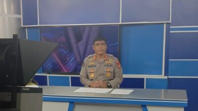 Kabid Humas Polda Sumsel Bersama Wakapendam II/ Sriwijaya Secara Bergantian Menjadi Pembawa Acara Di TVRI Sumsel