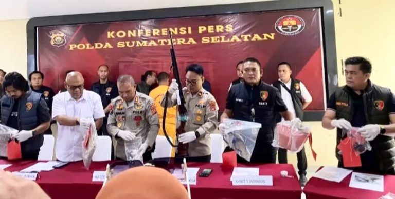 dad3f818c5ef8ab4a501d7f071e9c6eb2c9293dd90e83daf0d67fbcde62cb33c.0